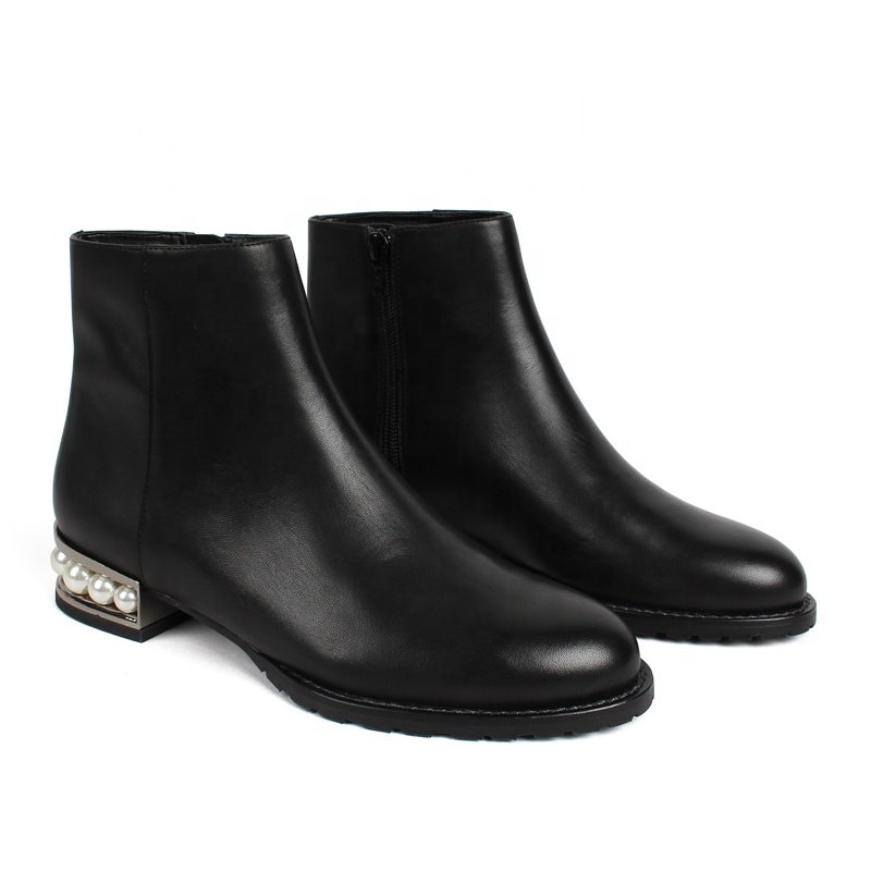 2024 Factory Custom Ladies Elegant Black Leather Chelsea Boots Simple High Heel Ankle Boots Pearl Decorative Heel Autumn Women