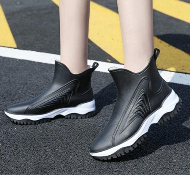 Cute short boots chelsea ladies gumboots designer black women ankle rain boots