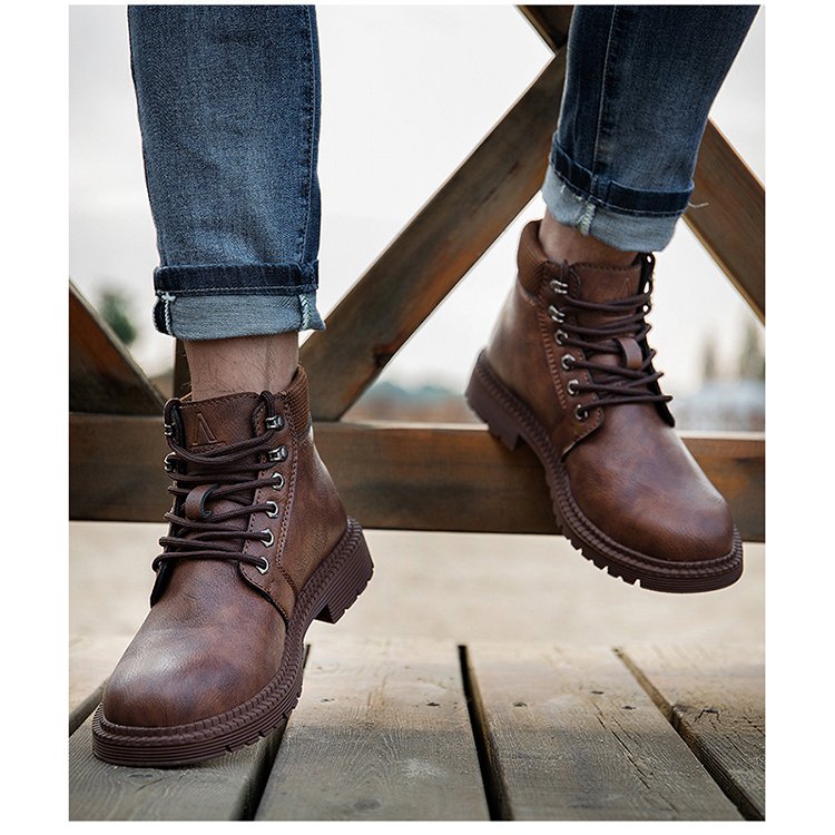 Special anti-smashing and puncture safety shoes genuine leather light breathable deodorant soft bottom sport safety boot