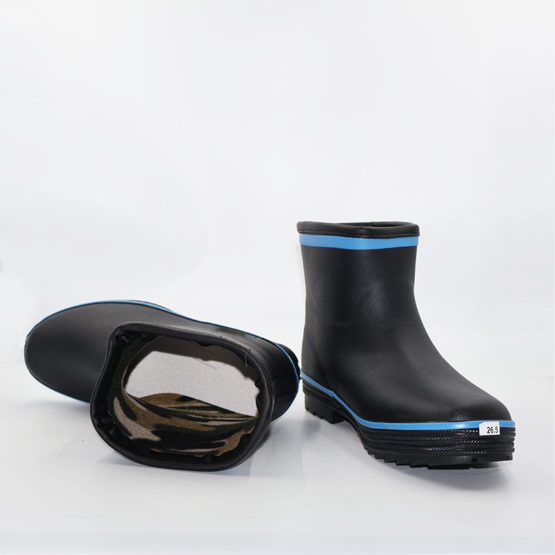Black Fishing Boots Men's Boots High Quality Custom Neoprene Boots.