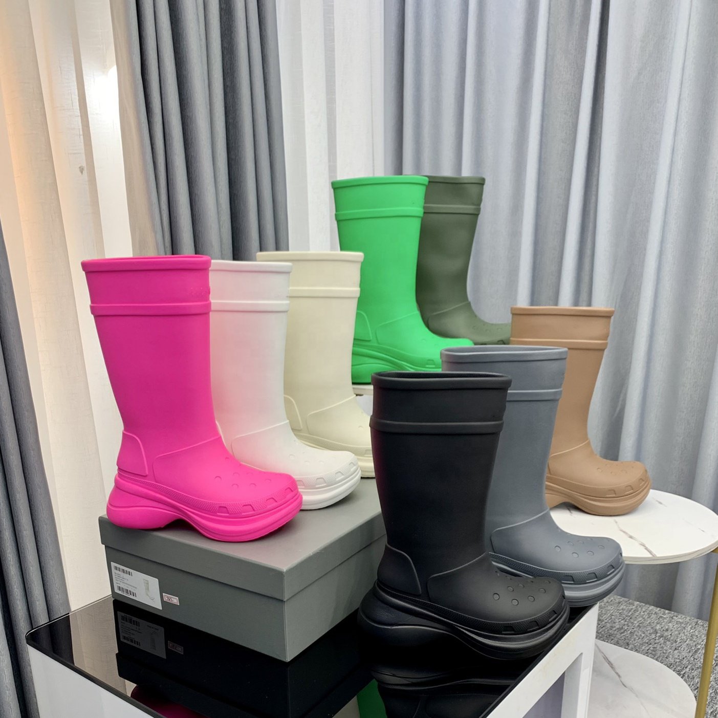 men and women Knee High Flat Platform luxury designer boots women Designer Rain Boots