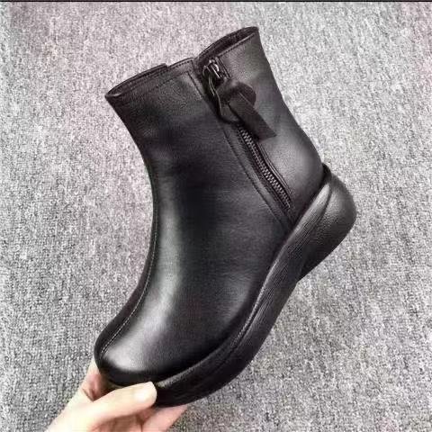 Sole shoes large size new autumn and winter joker comfortable warm plus velvet padded fashion short boots