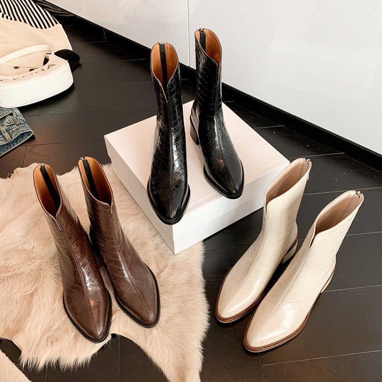 Women's Chelsea Boots British Style Pointed Toe Solid Flat Design Slip-On Feature High Heel Ankle Boots Rubber PU Leather Shoes"