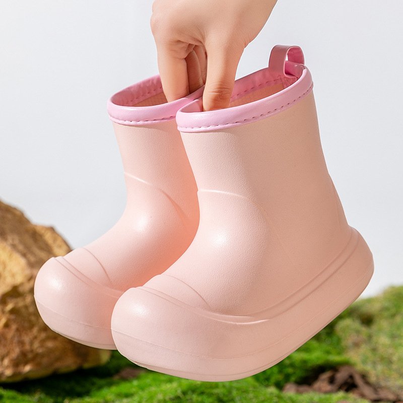 Black Rain boots outside wear thick bottom high top fashion non-slip waterproof rain shoes outdoor Four seasons rubber shoes