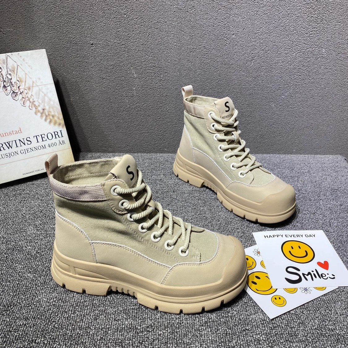 New Styles Solid Color Boots Women Shoes Anti Slip Waterproof Ankle Shoes Women Boots