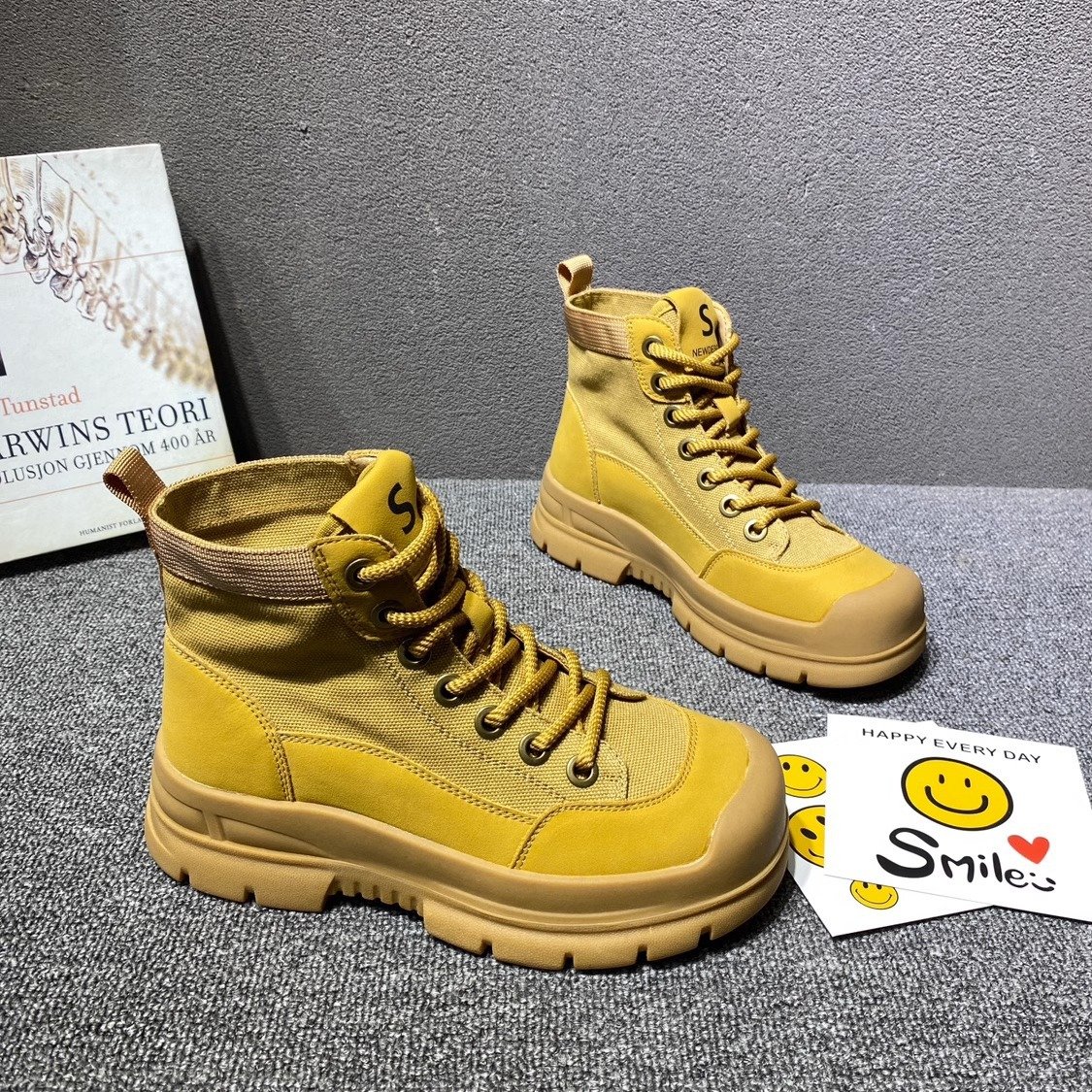 New Styles Solid Color Boots Women Shoes Anti Slip Waterproof Ankle Shoes Women Boots