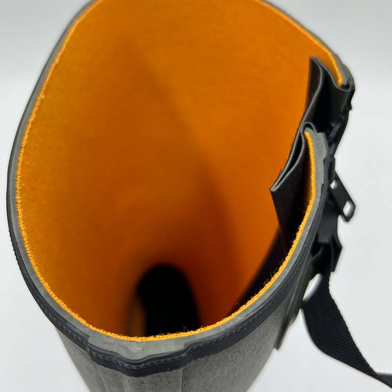 Factory custom men's rubber wellington boots with waterproof zipper