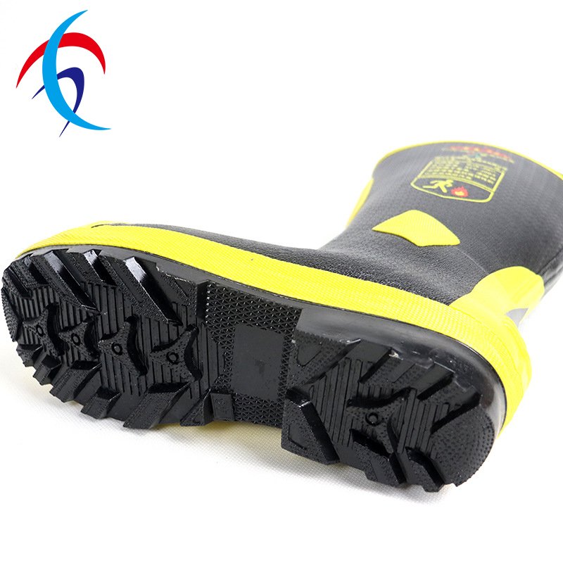 Yellow Cheap Winter Anti-smashing Fire fighter boots Fire Fighting Rescue Equipment for Fire Extinguish