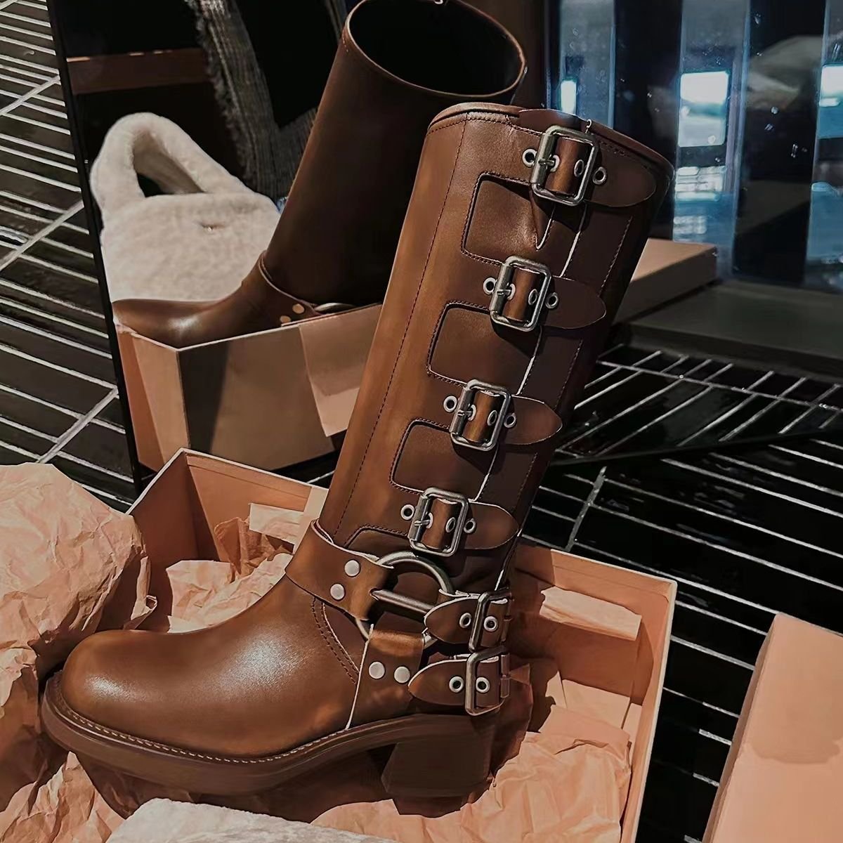 Xinzirain Vintage round head belt buckle chunky heel western mid-leg rider boots women's leather boots