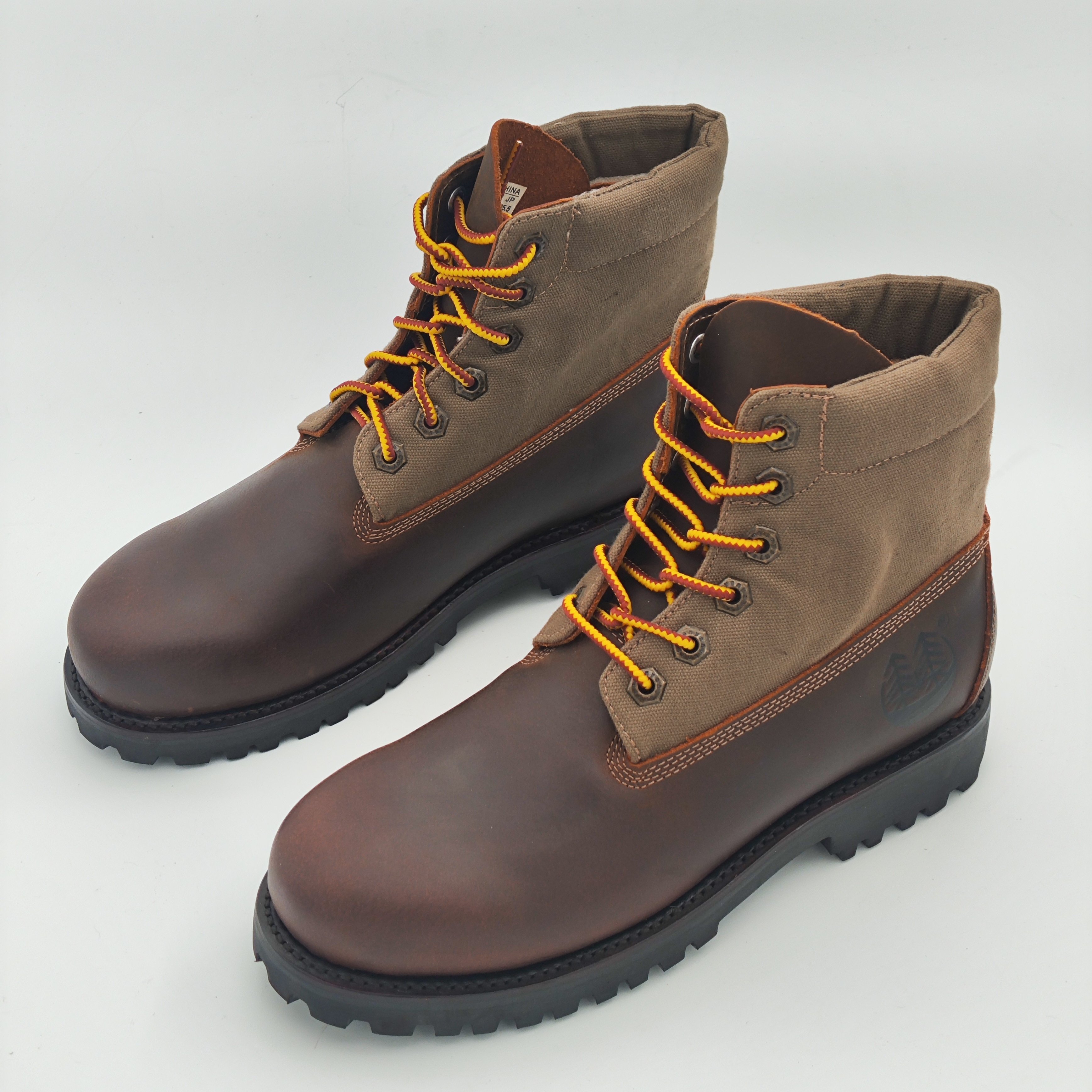 Classic Casual Boots Outdoor Mountain Genuine Leather Men Boots Hiking Boots For Men