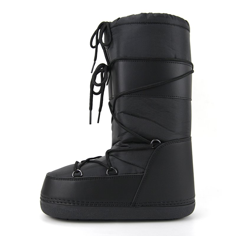 Women's snow boots with black high-top cotton lined with comfortable warm winter boots