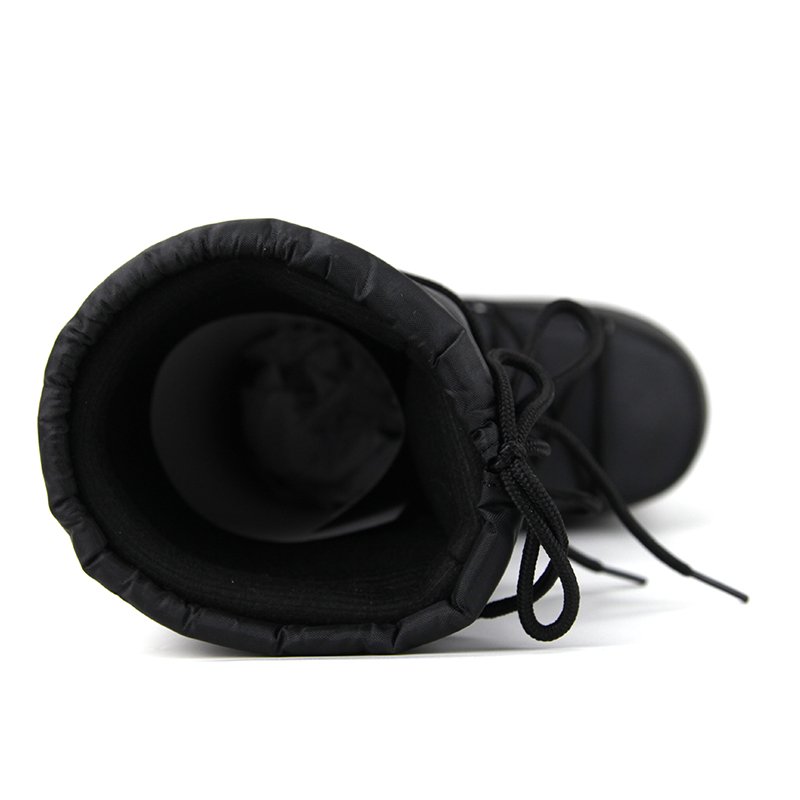 Women's snow boots with black high-top cotton lined with comfortable warm winter boots