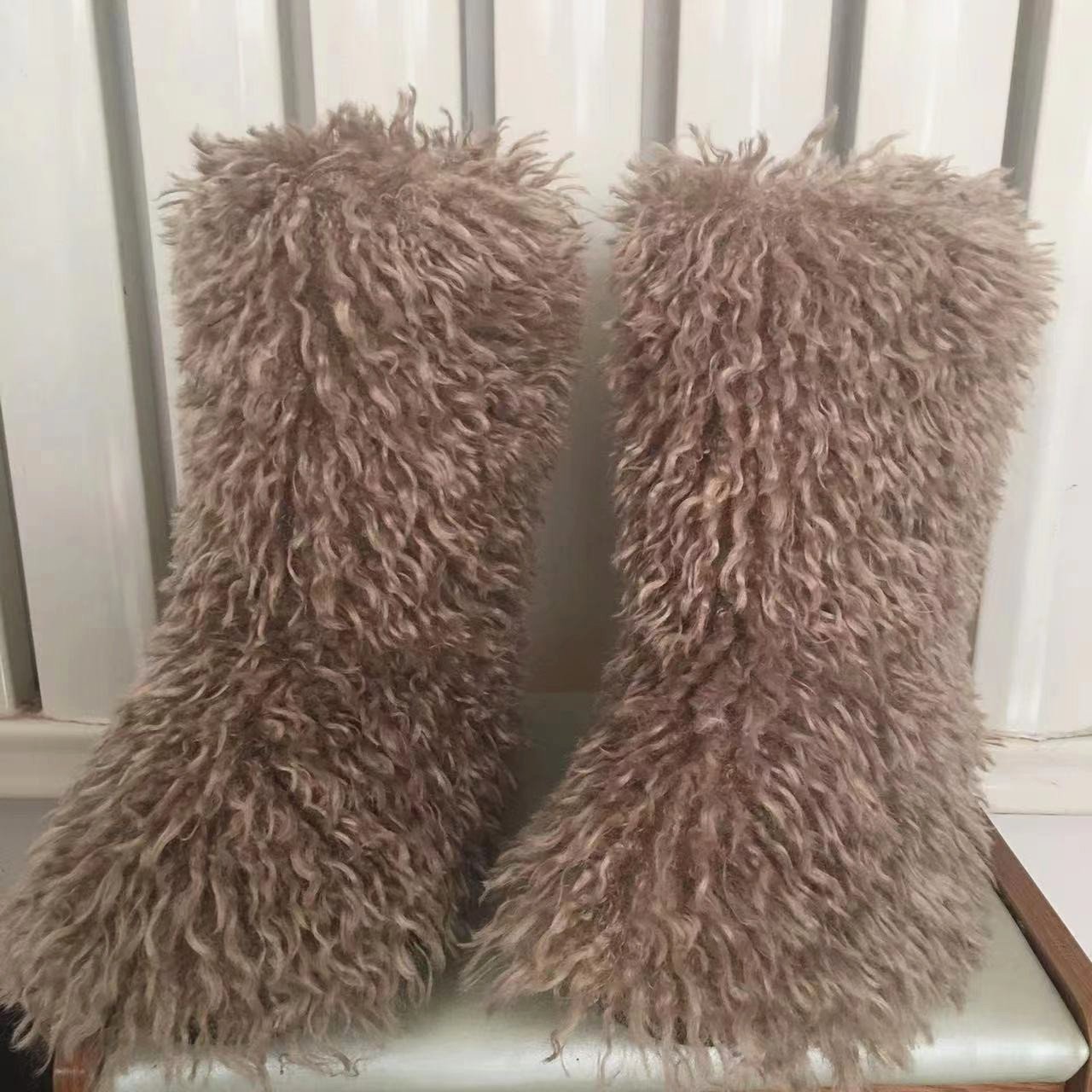 Winter Mongolian women Furry colorful shoes warm Flat Casual footwear faux fur snow boots