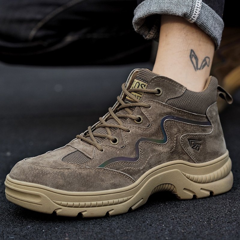 Suede leather safety boot with rubber outsole , wear resistant steel toe safety boot brown