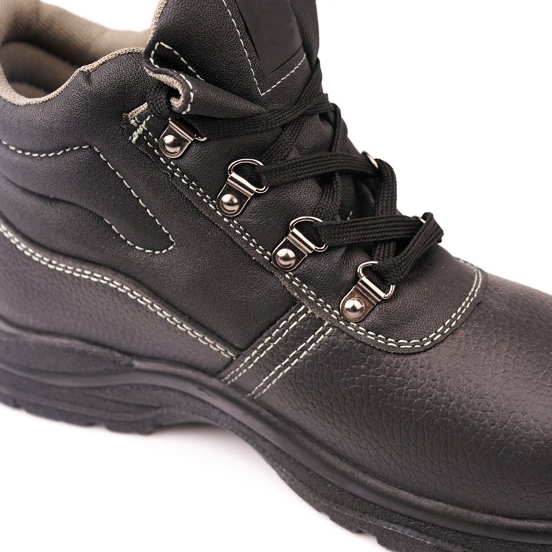non-slip wear resistant Waterproof Safety Boots For Men Genuine Leather Oil Resistant Steel Toe