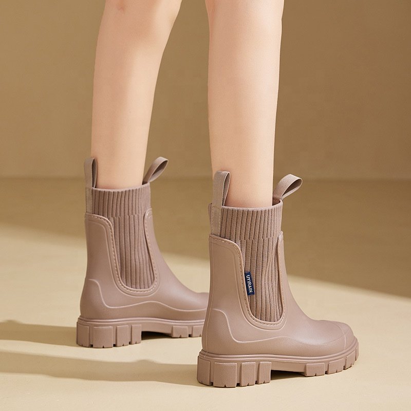 Fashion Women knee-high rain boots to keep warm PVC ladies slip-on snow boots with flarking to keep warm Hunting PVC boots