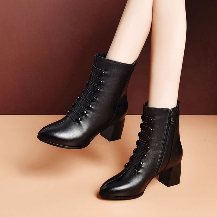 Xuanhui new design winter fashion side zipper leather warm soft sole thick heel shoes for women boots black