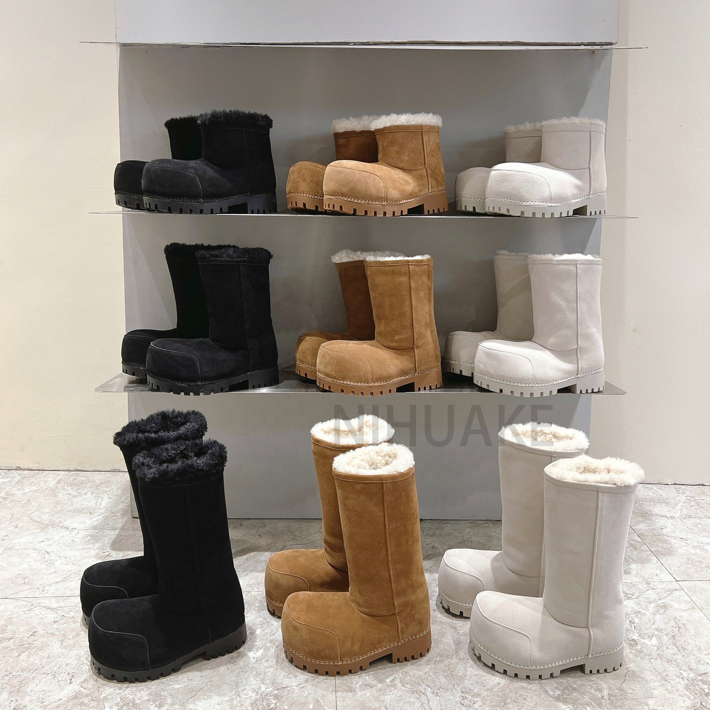 Top Quality Men Women Designer Shoes Men's Black Alaska Fur Low snow Designer Boot