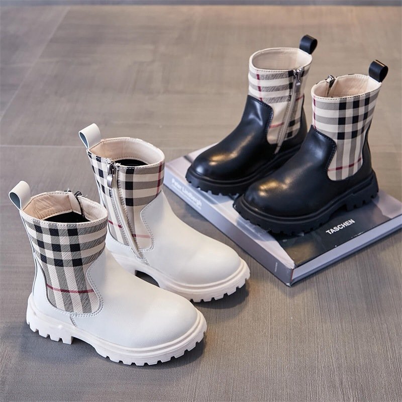 Children's Martin boots kids girls' single British style girls' short light-weight flst fashion boots in big children tide boots