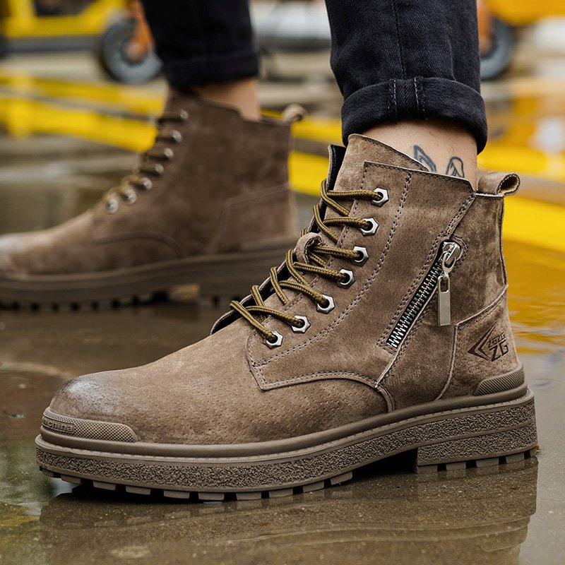 High Quality In stock suede leather Rubber sole Steel toe outdoor Safety Boots, anti-slip safety boot with steel toe