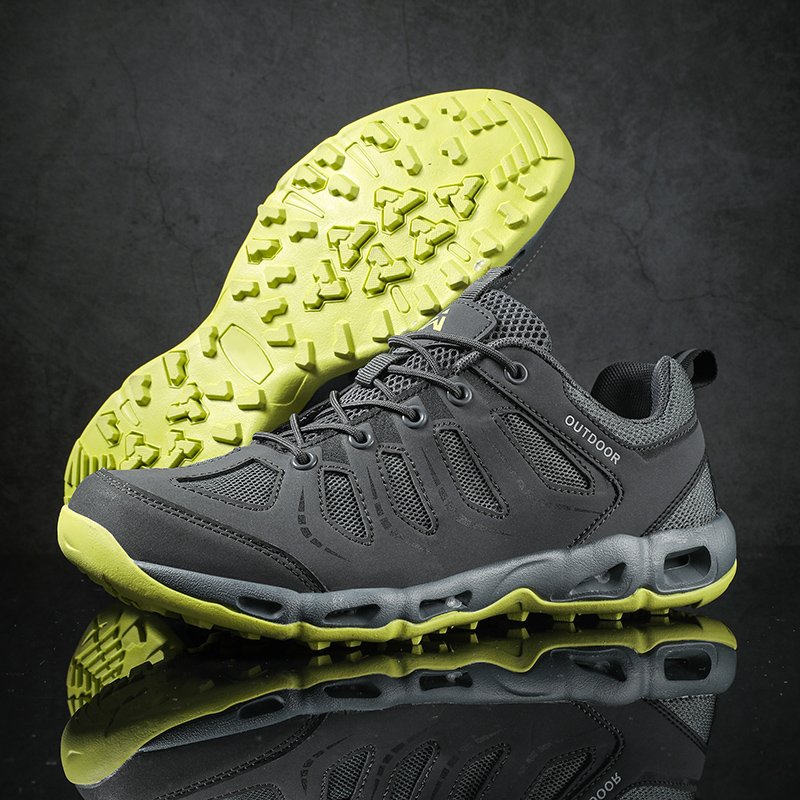 Autumn Winter Men's Casual Sneakers High Top Non-Slip Trekking Boots Hiking Climbing Outdoor Activities Leather Rubber
