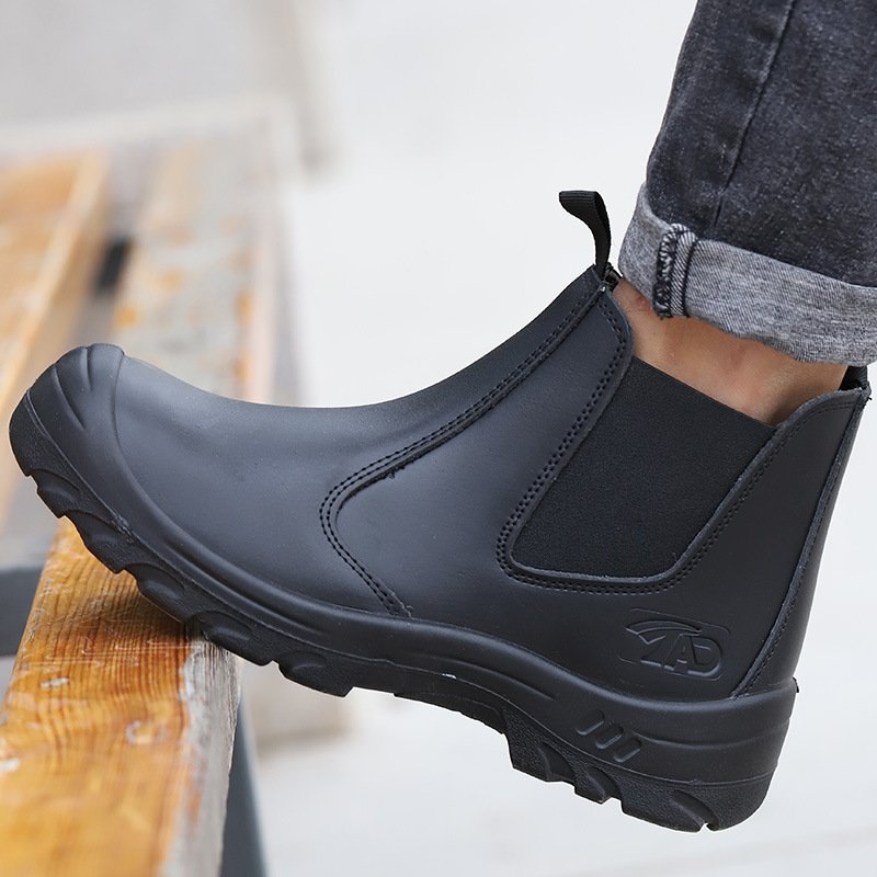Oil Water Resistant Non-slip Black Leather Men's Casual Welding Boots Puncture Proof Steel Toe Welding Safety Shoes For Welders