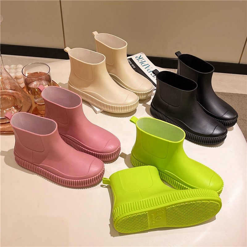Rubber Women Waterproof Ankle Shoes New Female Water Shoes Trendy Rain boots Ankle Boots