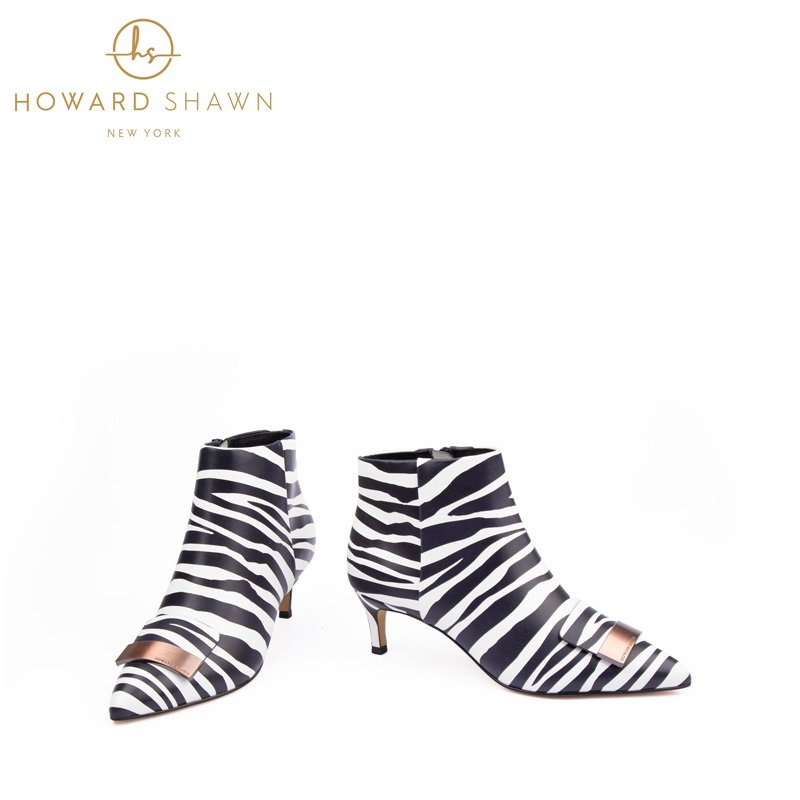 2024 Custom Logo Women's Comfortable Rubber Insole Ankle Boots Zebra Stripe Low Heel Outdoor Walking Boots Western Style Autumn