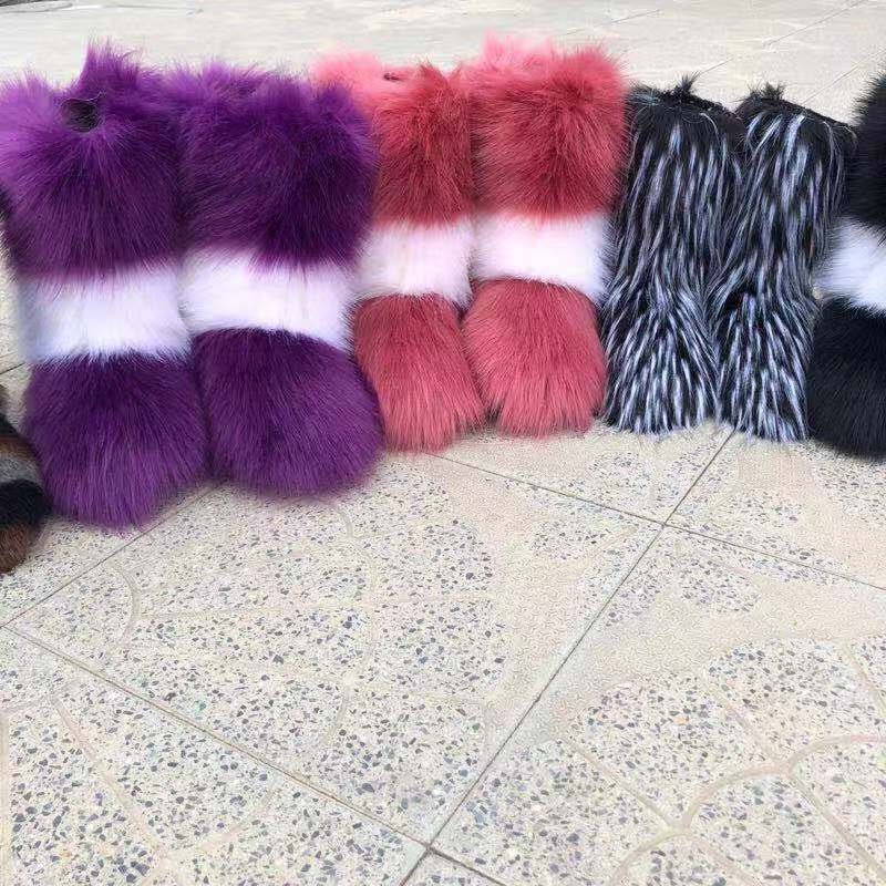 Fashion faux fur boots in autumn and winter of 2021 for girls