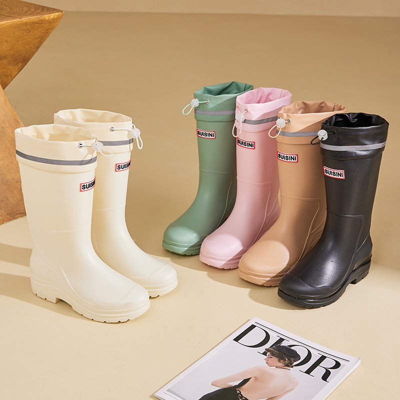 Wholesale Four Seasons High-Tube lightweight Outdoor Waterproof Ladies Rubber Rain Boots Fashion Work Boot for Winter Autumn