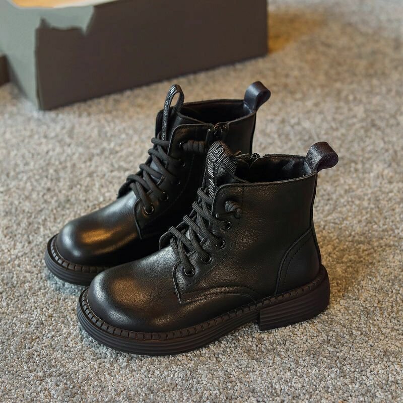 2023 Designer Fashion Winter Girls Children's Luxury Plush Shoes Leather Kids Ankle Short Black Boots