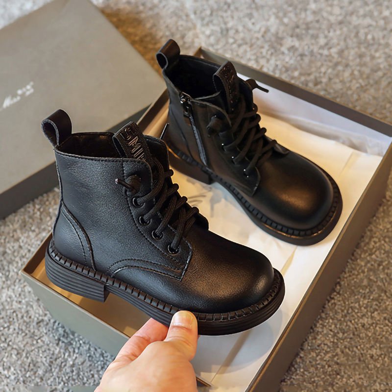 2023 Designer Fashion Winter Girls Children's Luxury Plush Shoes Leather Kids Ankle Short Black Boots