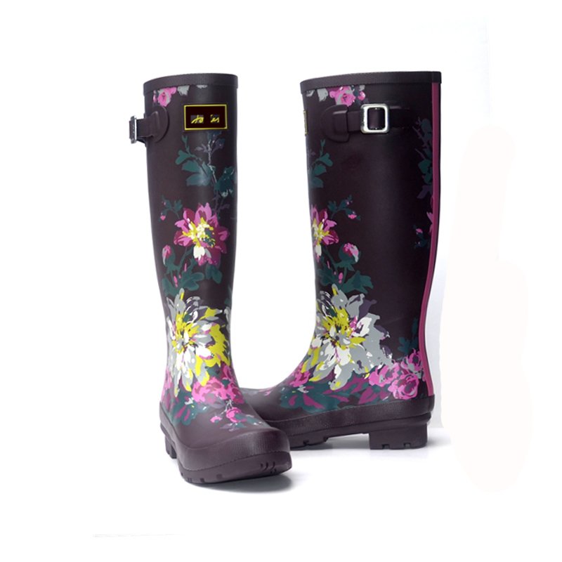 low price hot sale black white flowers printed ladies promotional customized rain boots with buckle