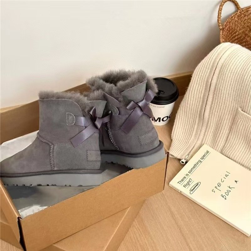 Original Brand Factory Direct Winter Warm Sheepskin Fur Boots Designer Shoes Furry Snow Boots