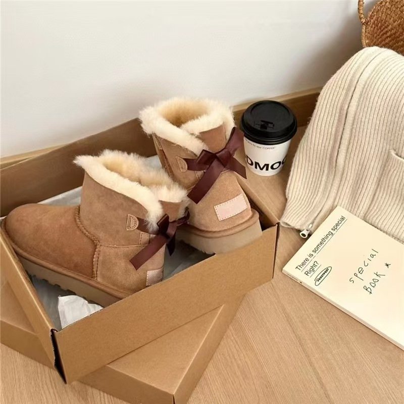 Original Brand Factory Direct Winter Warm Sheepskin Fur Boots Designer Shoes Furry Snow Boots