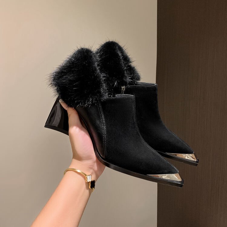 fashion ladies chunky heel ankle shoes Pointy toe winter high heel black color boots with fur for women wholesale bootie 2024