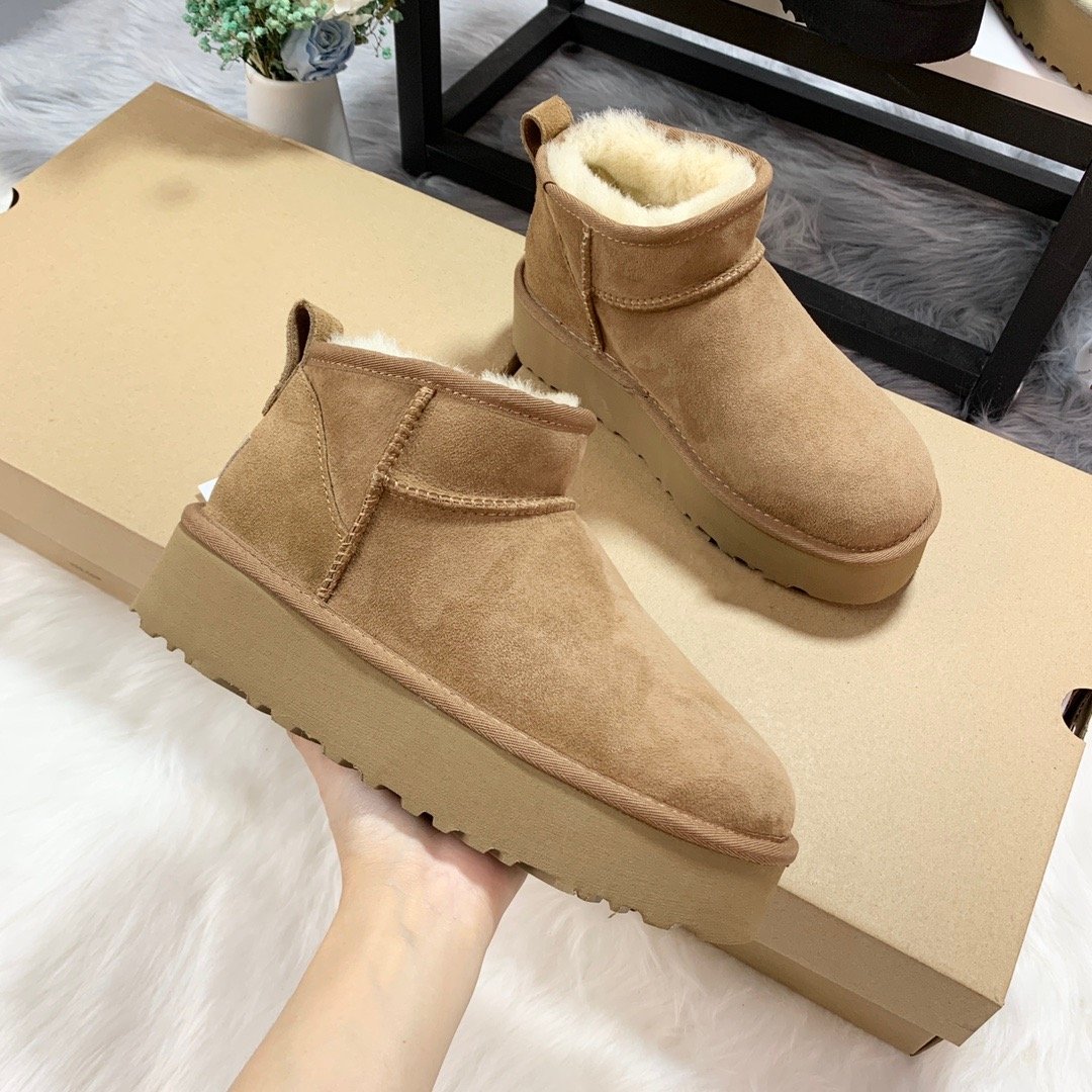 Wholesale Australia Classic Snow Boots Women Wool Sheepskin Designer Boot Men Original Logo Slipper Tazz Tasman mini boots Shoes