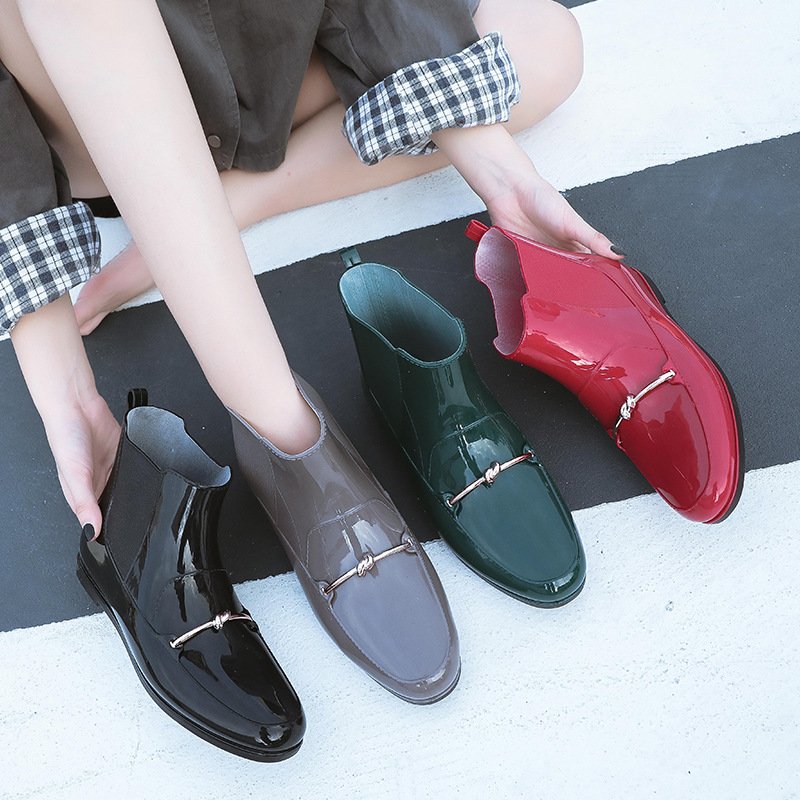 Womens Pvc Rain Shoes Outdoor Fashion Metal Buckle Rain Boots Waterproof