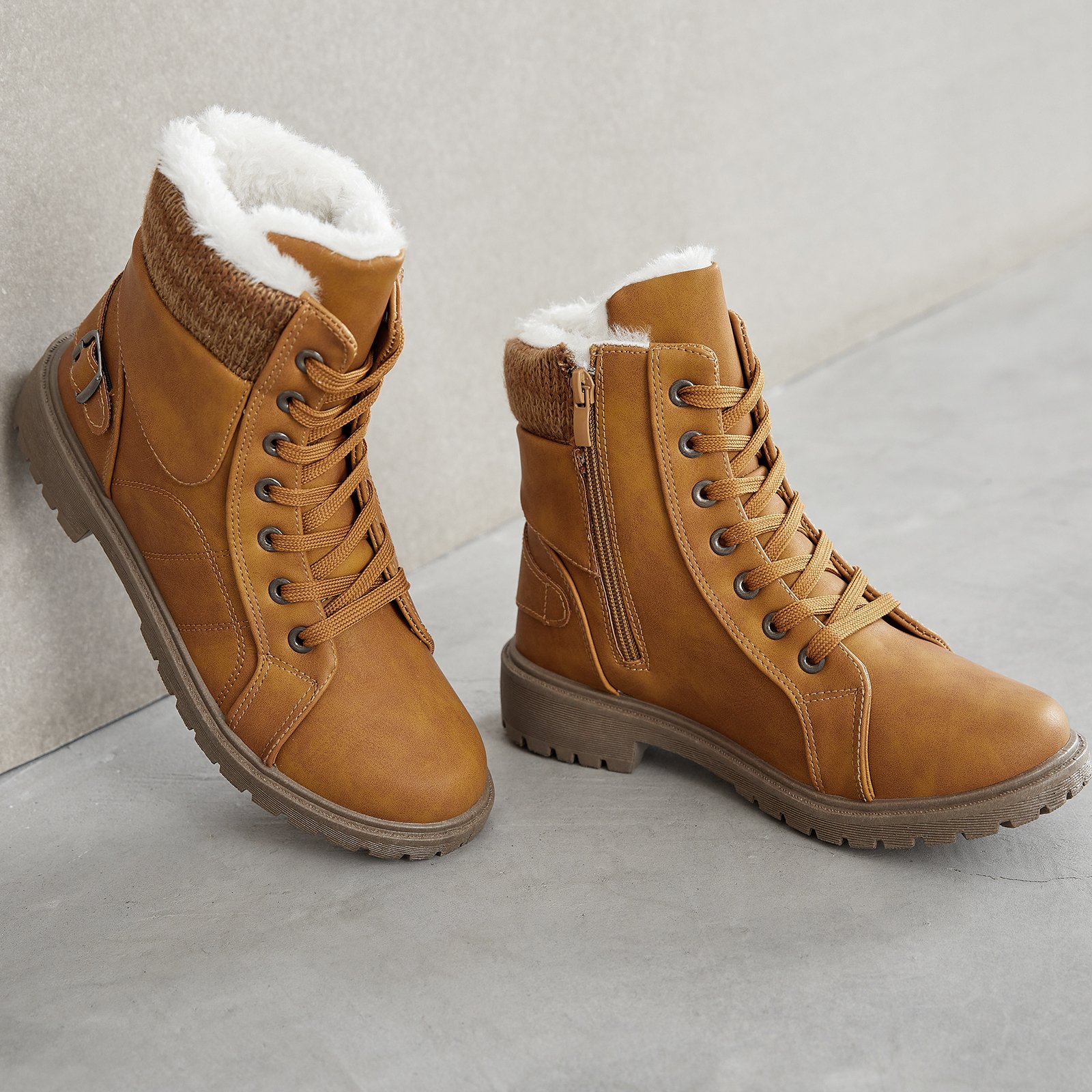 XRH Customized Bulk PVC Sole Faux Fur Lining Half Boots Wholesale Casual Waterproof Ladies Snow Winter Ankle Boots For Women