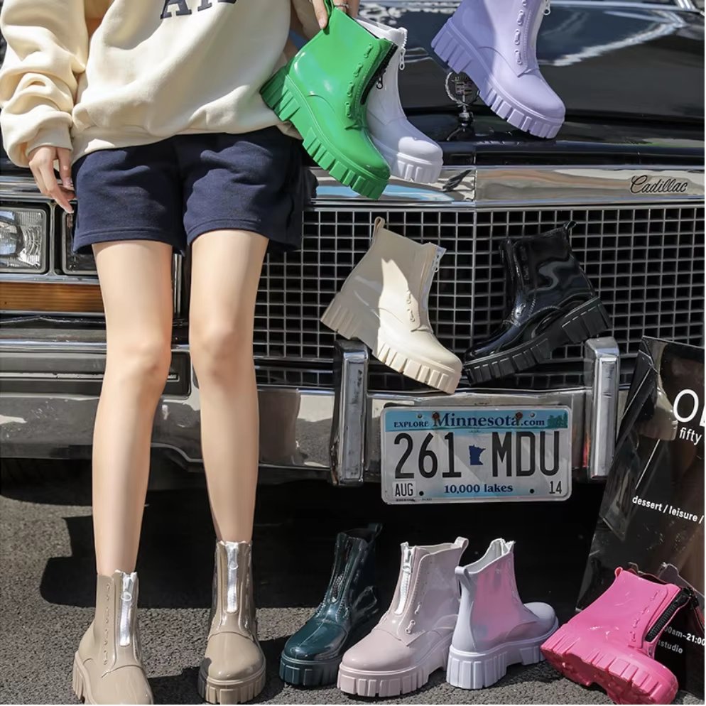 QY 2024 New arrivals Designer Explosive mid-tube high-top motorcycle rain boots women's anti-slip wear-resistant rain shoes