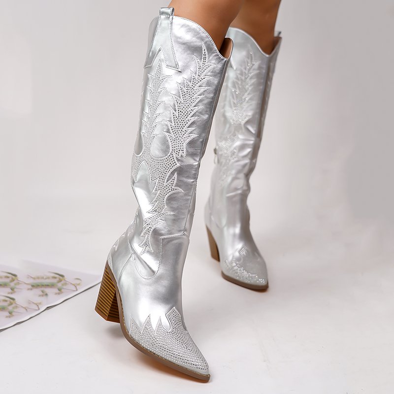 Silver Western Cowboy Boots With Stubby Toe And Embroidered Thread Lady's Boots With Wood Grain And A Bootie