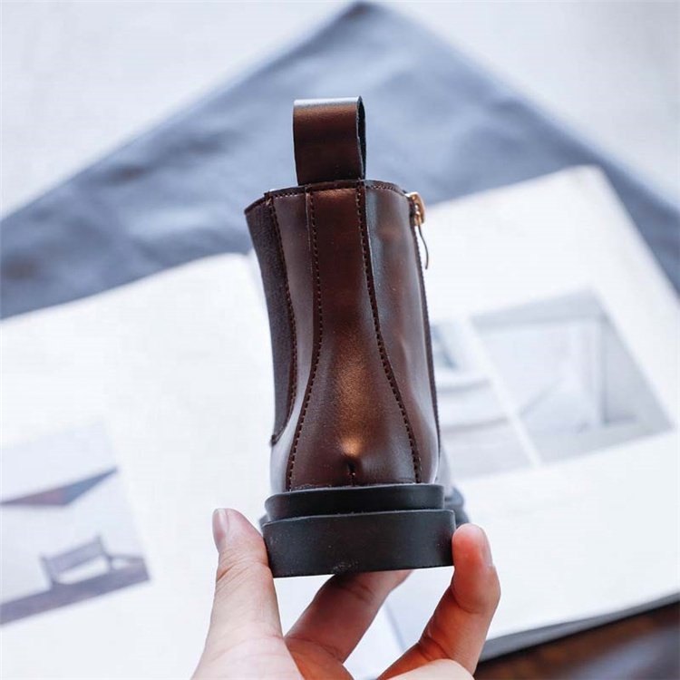 Children's fashion Korean mid-tube leather boots wholesale 2020 autumn new girls soft-soled non-slip soft-sole short boots