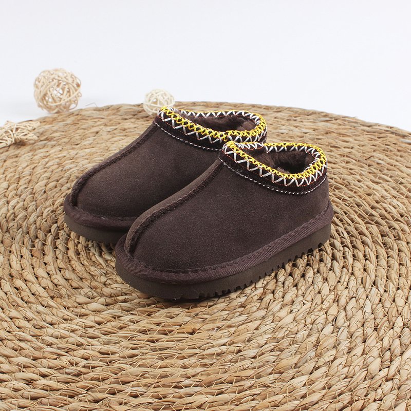 Winter Kids Original Ugly Snow Boots Boys and Girls Wool Sheepskin Low Top Shoes Warm Thick Sole Tazz Slippers