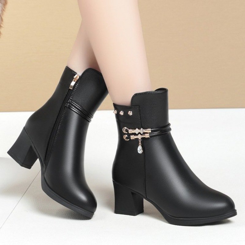 2023 Winter Shoes For Women Soft Leather Thickened Boots For Women Oversized Fashion Snow Boots