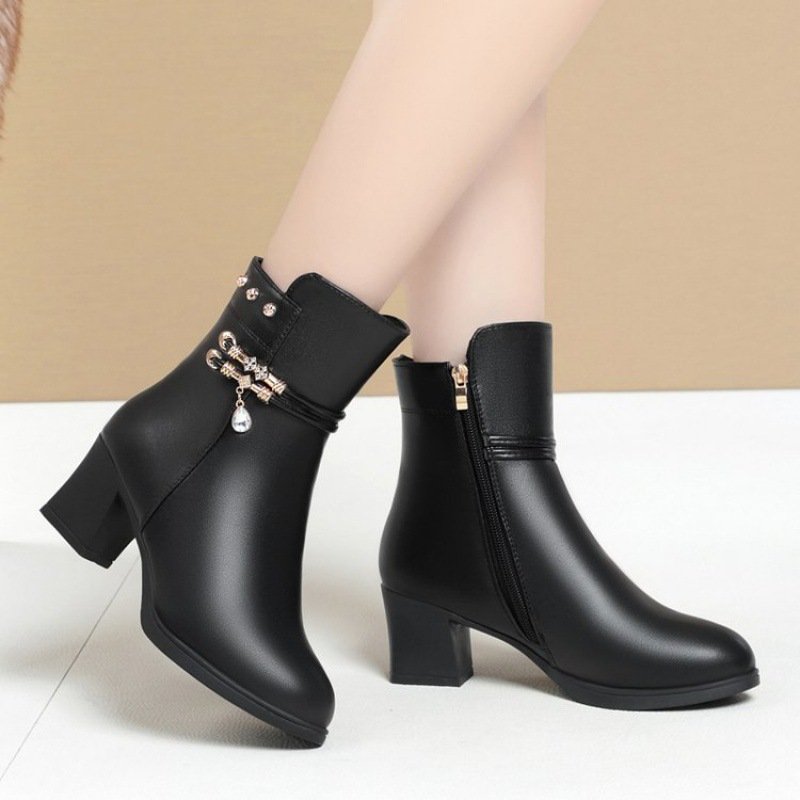 2023 Winter Shoes For Women Soft Leather Thickened Boots For Women Oversized Fashion Snow Boots