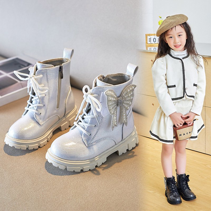 Girls Martin boots British Style Short boots Autumn And Winter Princess Fashion Butterfly Children's Wings Stylish Single boots