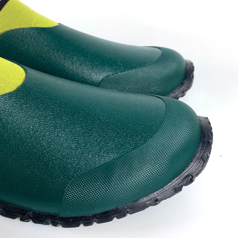 OEM logo Unisex Garden Shoes Rain Boots Waterproof Mud Rubber Slip-On Outdoor Footwear for Men and Women