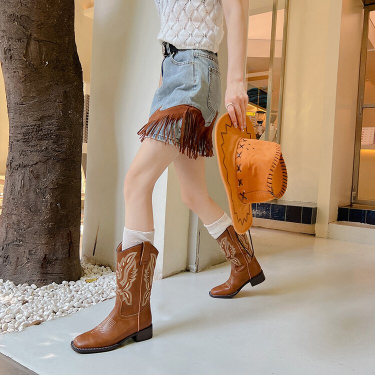 Leather western cowboy boots embroidered knight boots mid-tube Chelsea long boot for women 2023 new