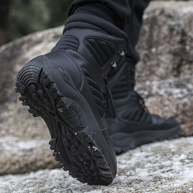New Outdoor High-top Men Climbing Boots Outdoor Hiking Boots for Men Tactical Training Boots Adult Winter Shoes Rubber Round A09