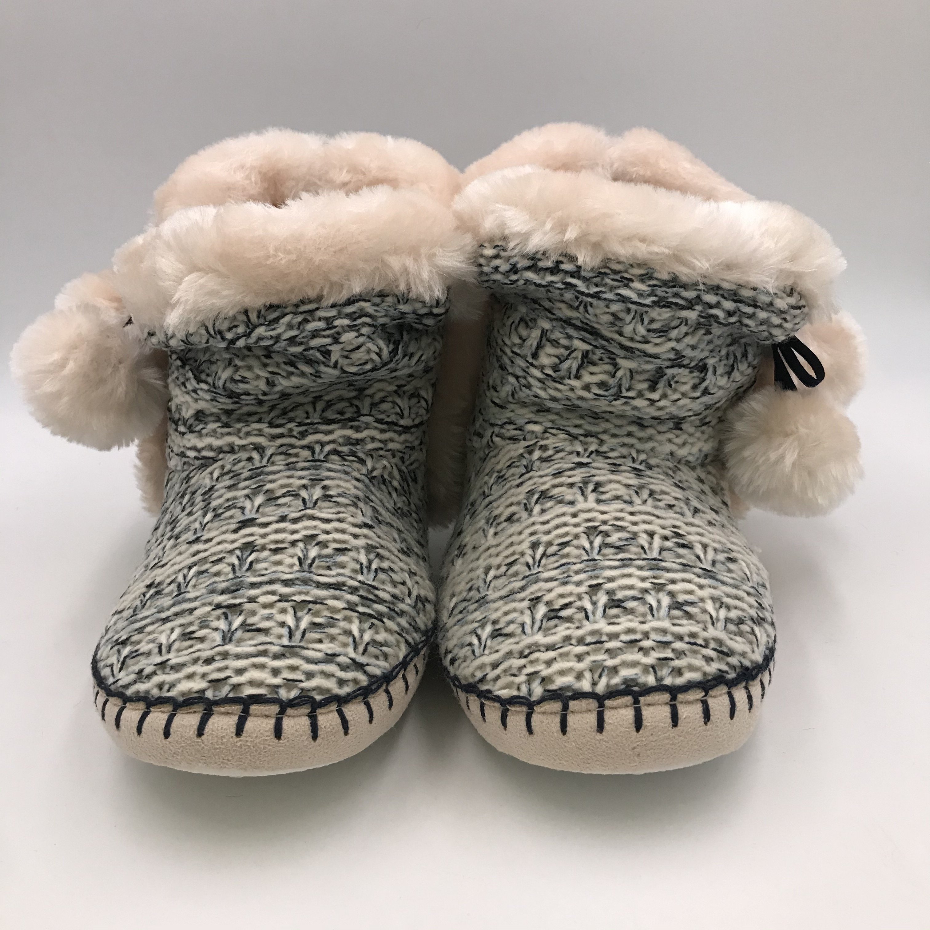 Comfortable winter warm short fur lined knitted pom pom indoor boots slippers for women